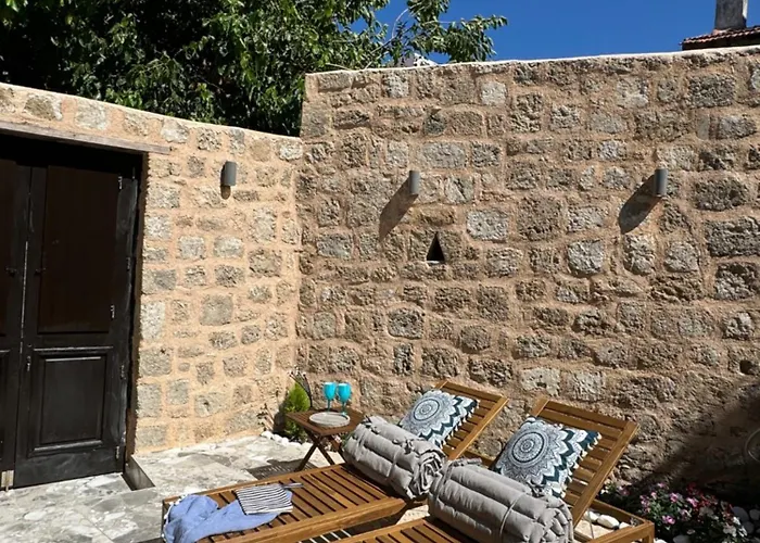 Vetus Vicinato Luxury Homes Rhodes City