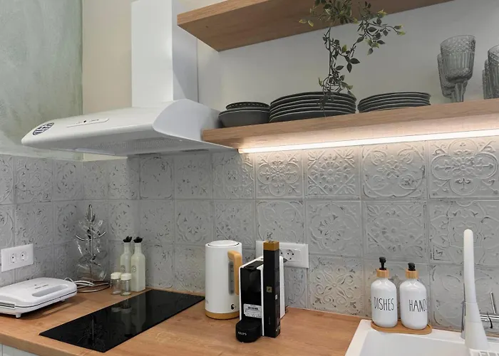 Vetus Vicinato Luxury Homes * Rhodes City